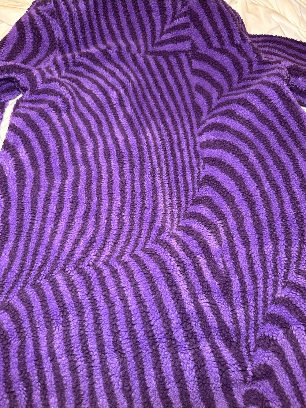 Dolls Kill x Willy Wonka & the Chocolate Factory Long psychedelic Coat, Small - Picture 6 of 17